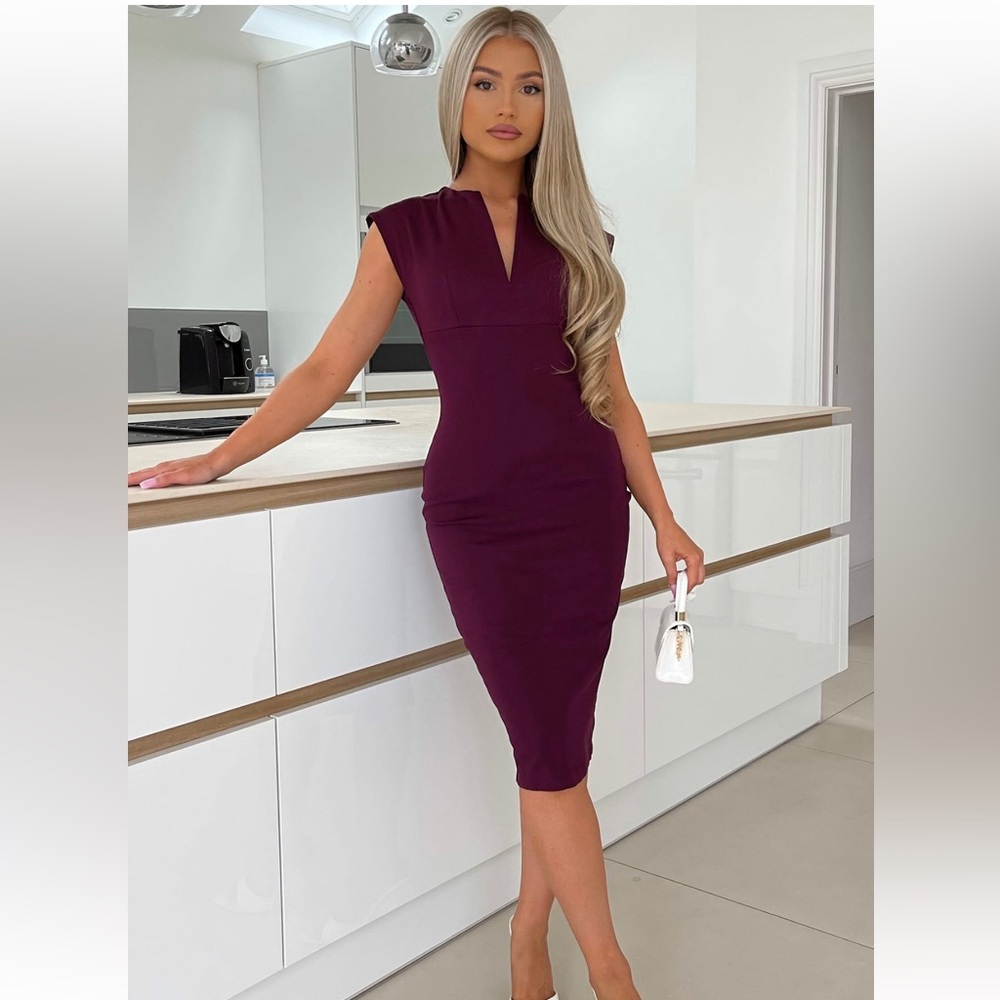 Fashion Nova CEO Moves Midi Dress